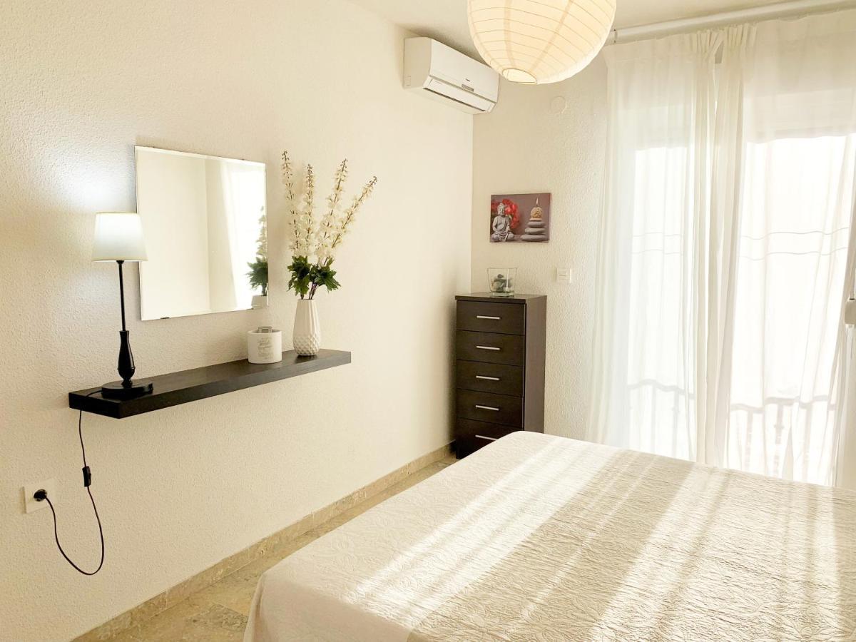 Apartamento En La Playa Con Vistas De Ensueno Almuñécar Eksteriør billede
